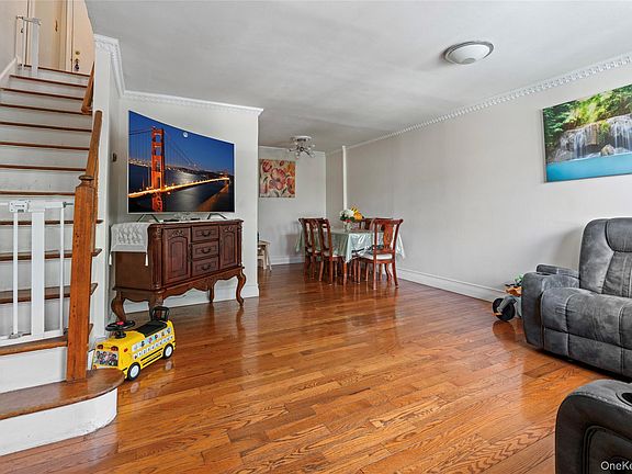 5th image of 1778 Undercliff Ave