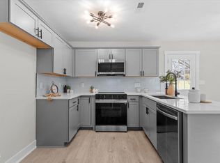 1117 Savannah Dr, Raleigh, NC 27610