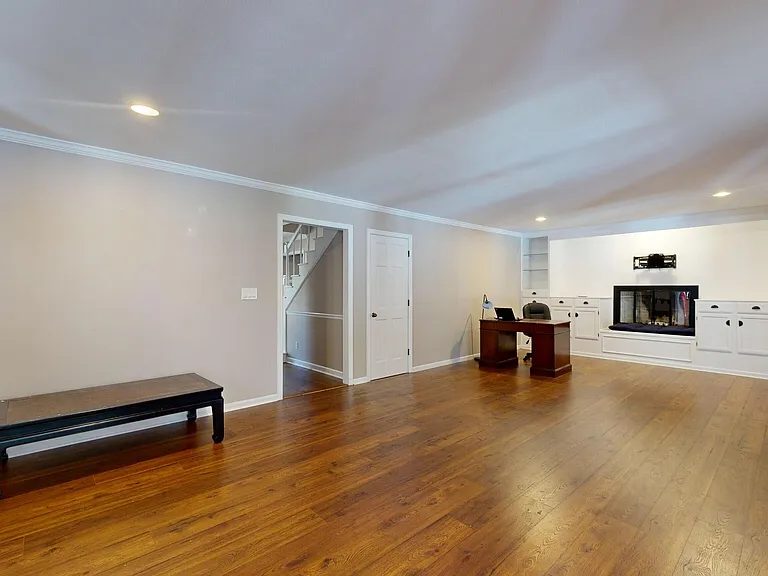 1531 Dartmouth Ct — Photo 20