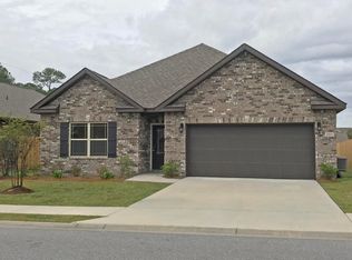 103 Clear Springs Cir, Ocean Springs, MS 39564