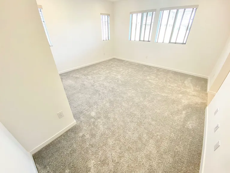 11620 Observation Point Ave — Photo 21