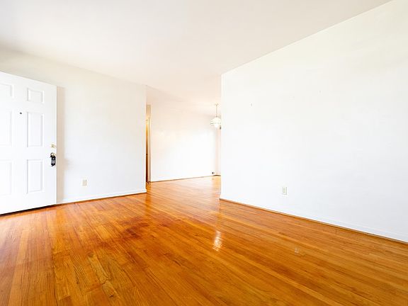 4th image of 4509 Sims St