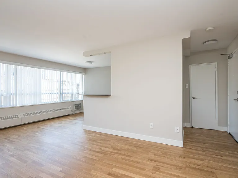 265 Russell Hill Rd — Photo 5