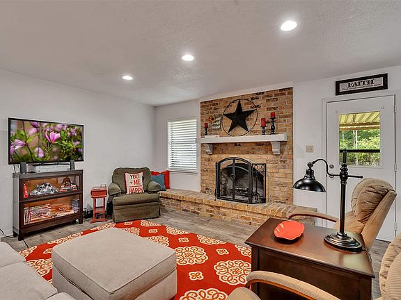 5th image of 2911 Granite Dr