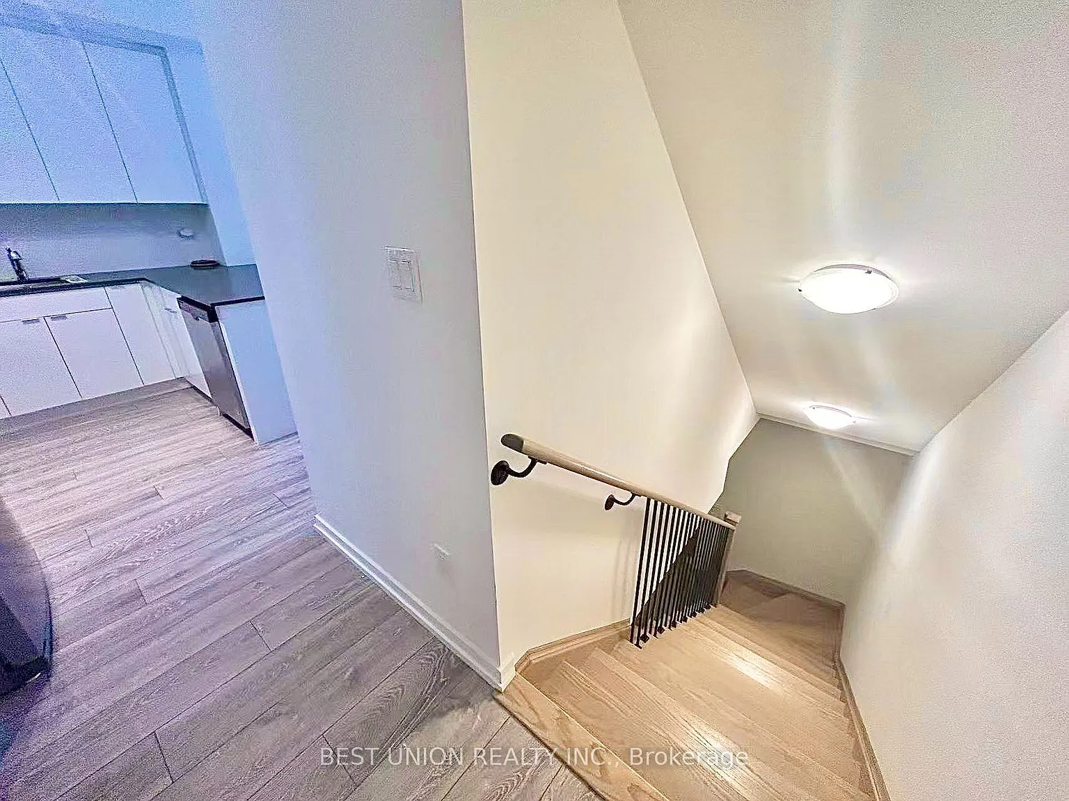2 bed, $2,650 — Photo 4