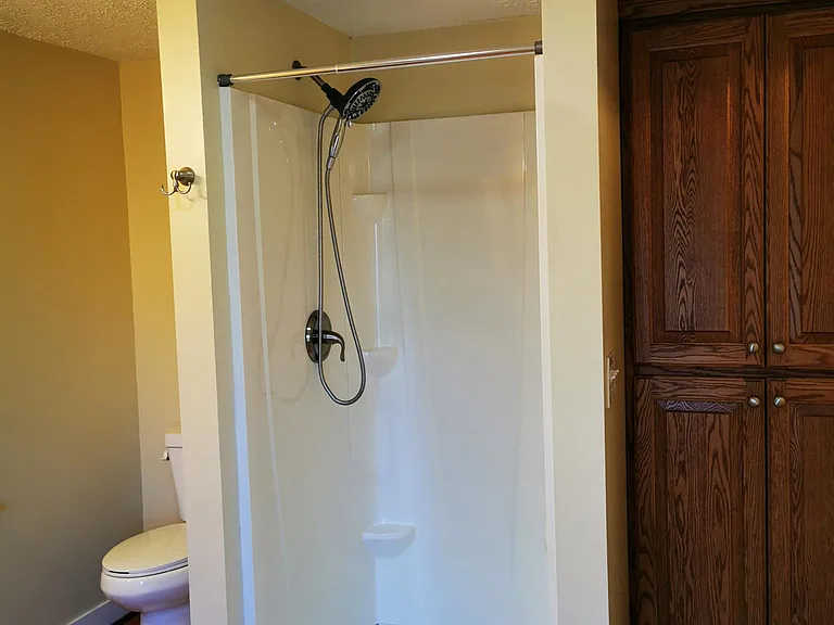 438 W Maple St #1/2 — Photo 4