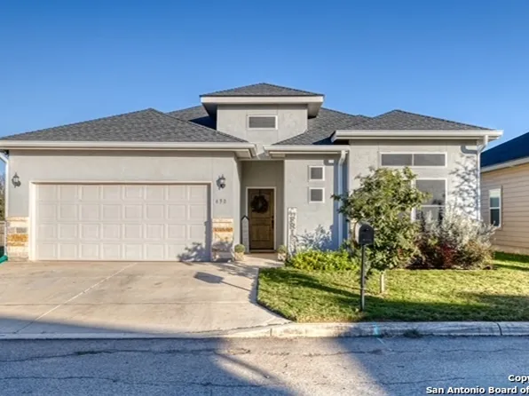 430 Park Circle, Hondo, TX 78861
