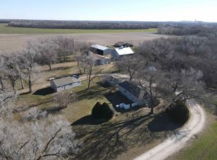 2314-2338 E Old Highway 40, New Cambria, KS 67470