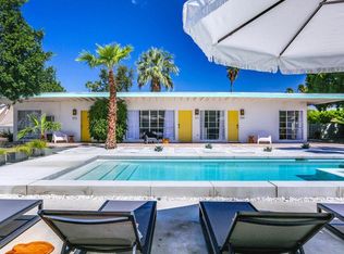 569 S Mountain View Dr, Palm Springs, CA 92264