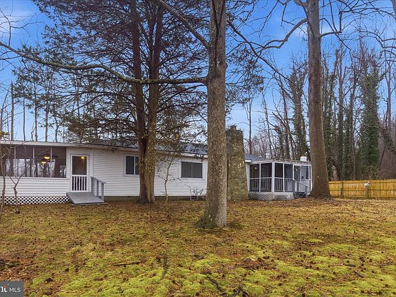 2nd image of 3101 Burgess Rd