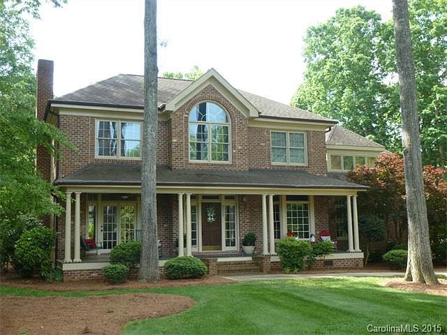 1st image of 3212 Broadmoor Dr