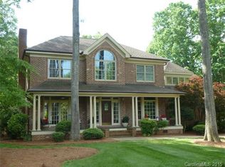 3212 Broadmoor Dr, Statesville, NC 28625