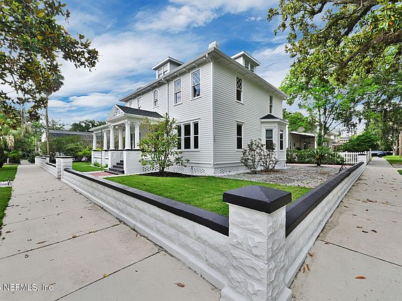 4th image of 3002 RIVERSIDE Avenue