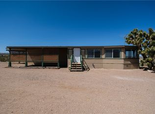 31 W Middle Point Dr, Meadview, AZ 86444