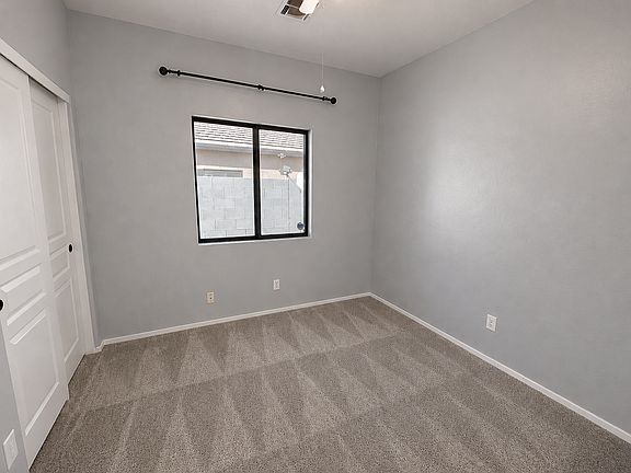 5th image of 1207 W Carson Rd