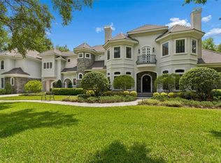 702 Berrocales De Avila, Tampa, FL 33613