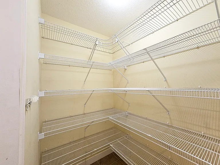 1383 Rutherford Rd SW — Photo 25