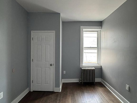 4th image of 32 Dayton St #5B
