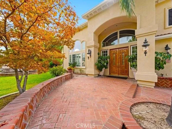 680 W Byron Ct, Upland, CA 91784