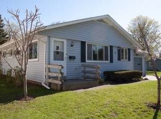 605 Oak St, Winneconne, WI 54986