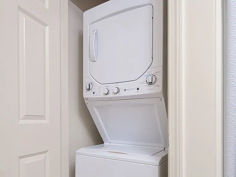 In Unit Wash and Dryer