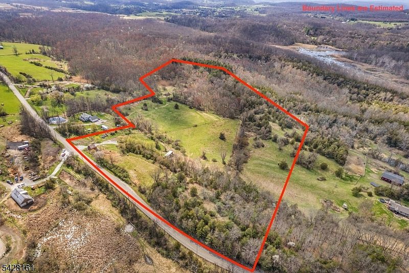 1st image of 105 Old Beaver Run Rd
