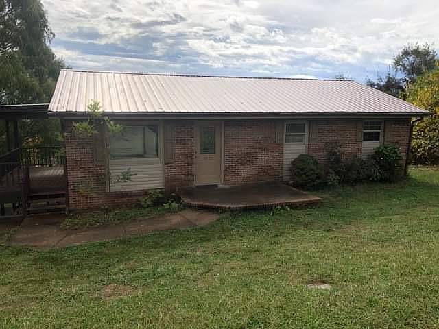 1st image of 1225 Pebble Dr