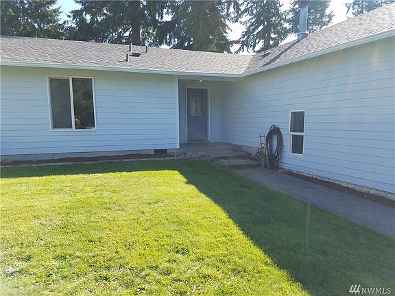 3rd image of 20810 83rd Street Ct E