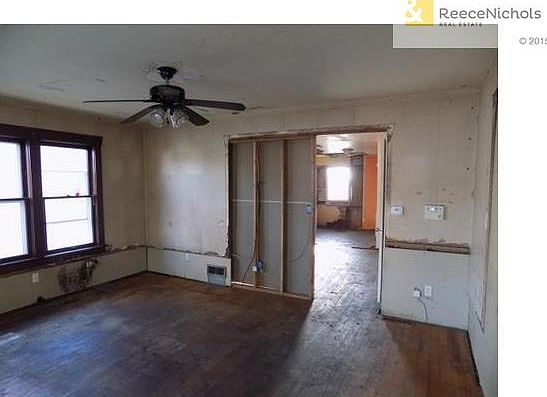 3rd image of 1108 S Woodland Ave