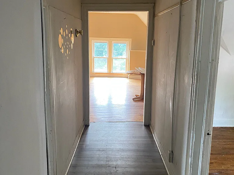243 Webster Ave #3 — Photo 15