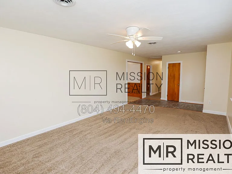 4823 Suecla Dr — Photo 3