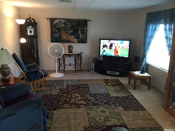 3rd image of 6224 Yucatan Ave