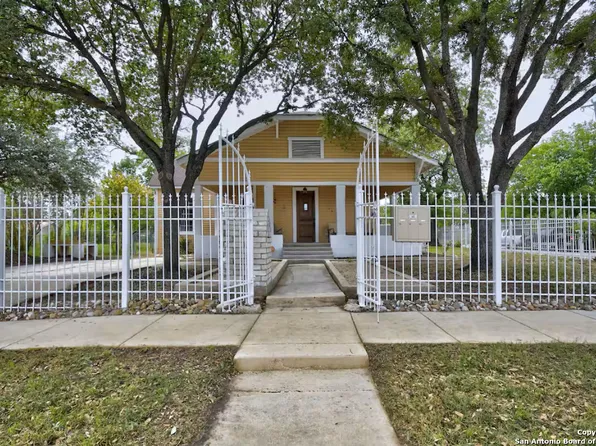 1246 Waverly, San Antonio, TX 78201