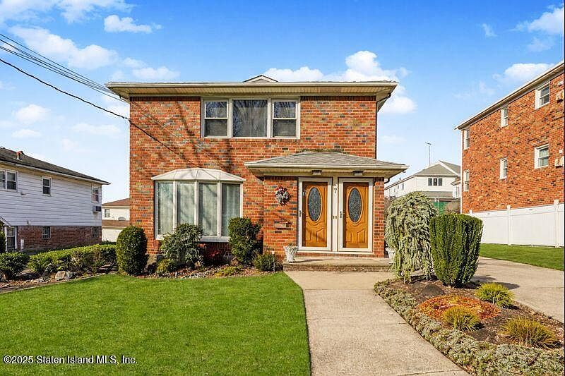 1st image of 7 Foote Ave