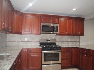 2173 Whittier St, Rahway, NJ 07065