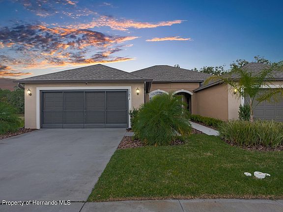 2nd image of 13474 Crest Lake Dr