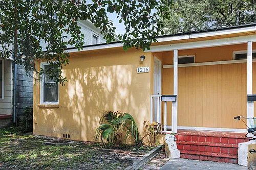 1216 E 32nd St Photo 1 1216 E 32nd St Photo 1