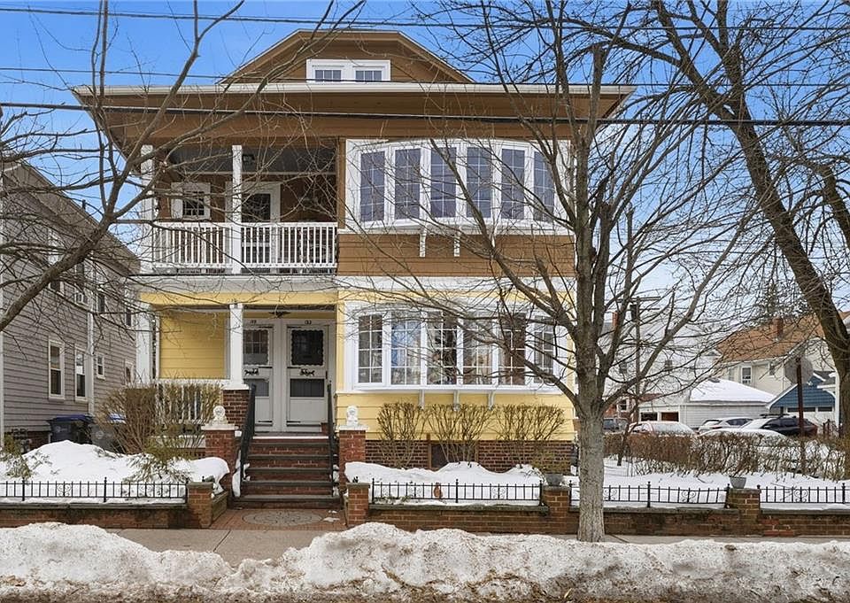 1st image of 153 4th St