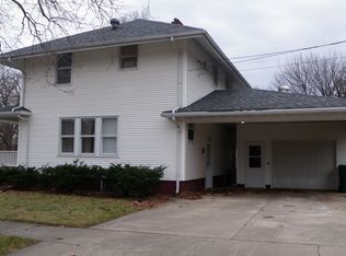 300 6th St SW, Independence, IA 50644