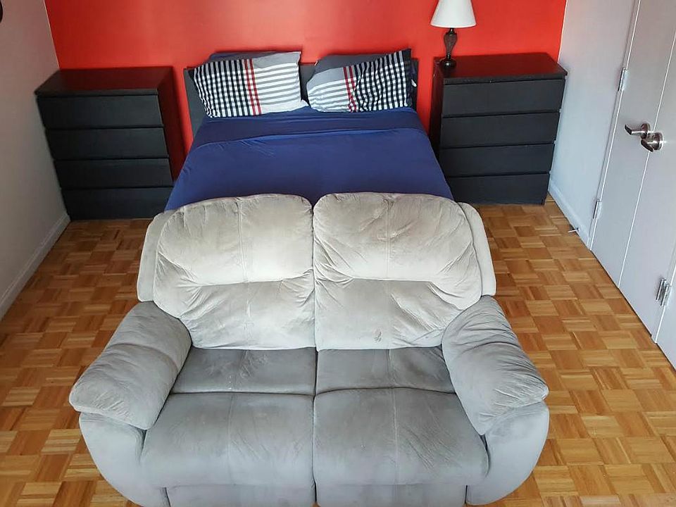 1st image of 15 Park Row APT 22A