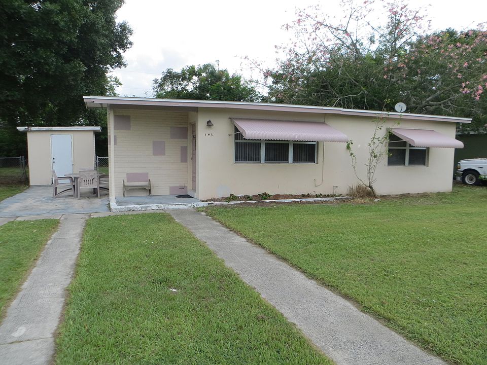 1st image of 143 SE Lucero Dr