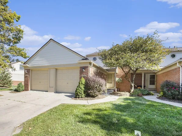 3091 Ailsa Craig Dr, Ann Arbor, MI 48108