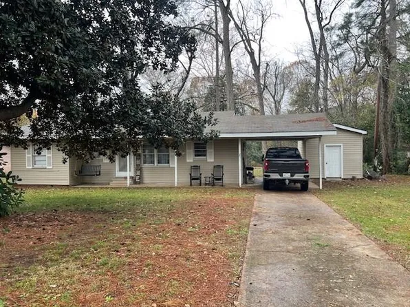 1506 W Court Dr, Natchitoches, LA 71457
