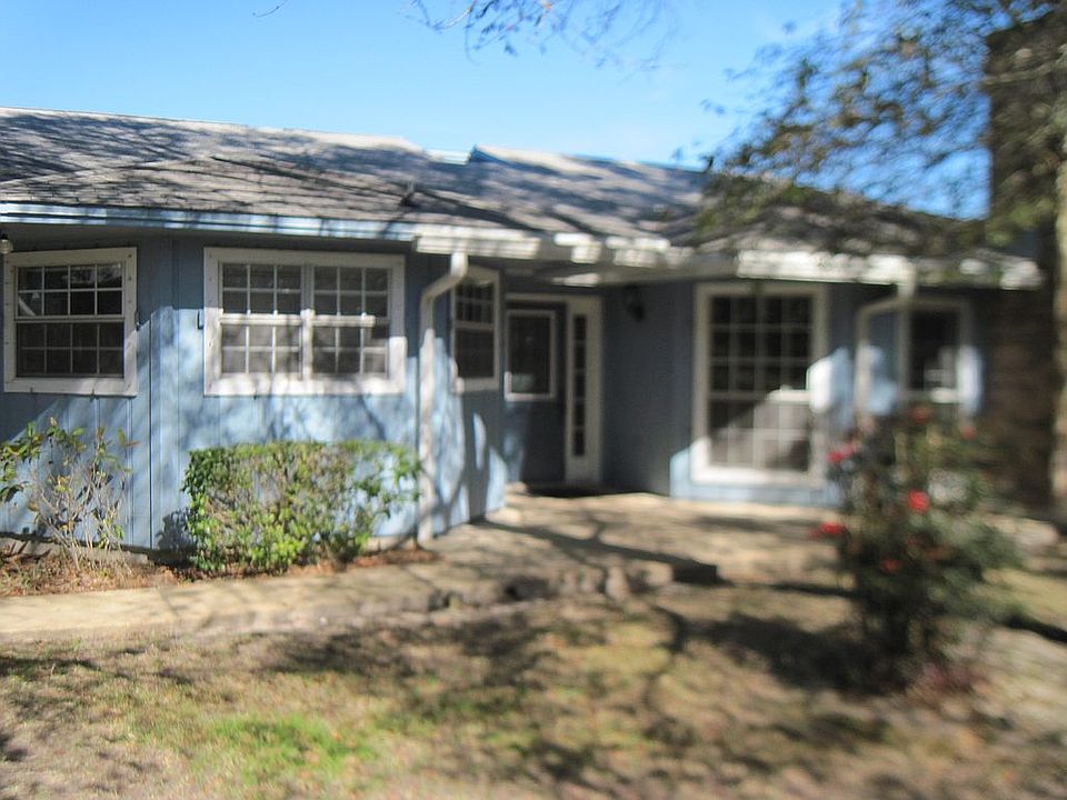 1st image of 849 Holbrook Cir