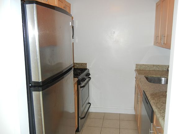 5th image of 12333 83rd Ave APT 2007