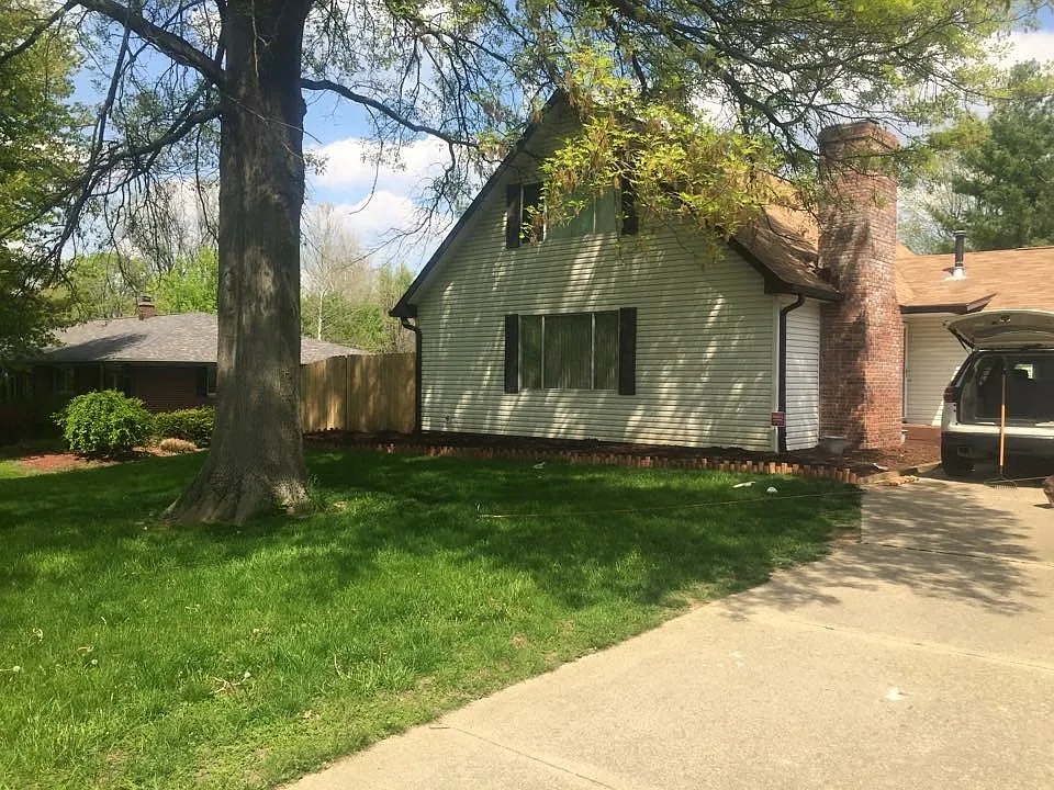 6405 Saint Jean Dr photo 1