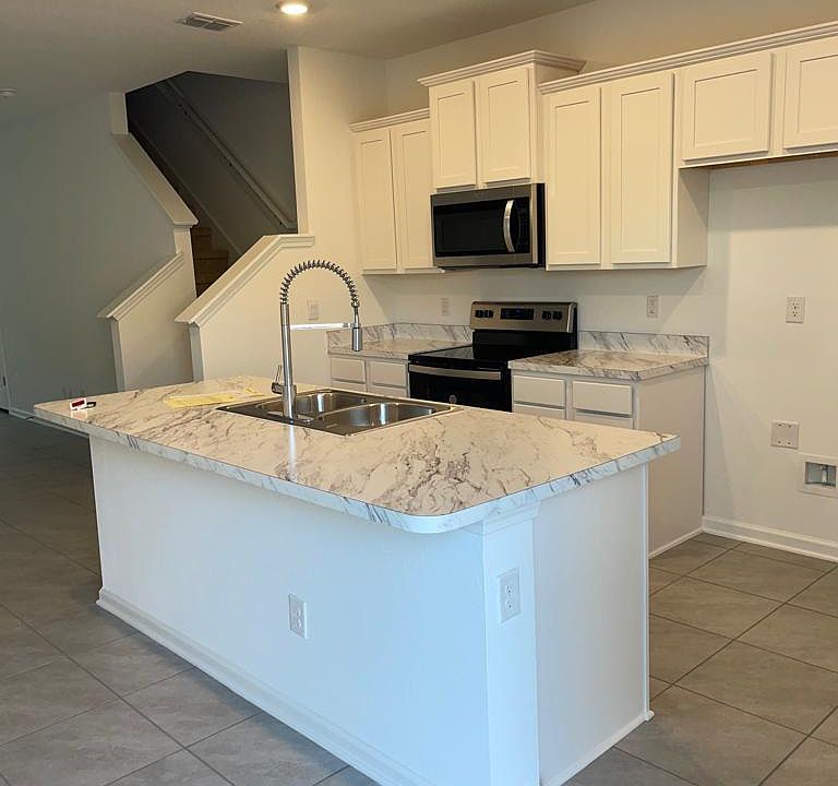 1st image of 8312 Zenith Cir #82