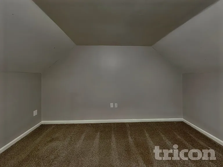 4900 Valley Trail Ct — Photo 15