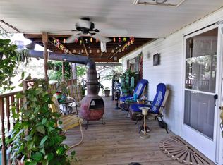 1445 Tauber Ln, Sealy, TX 77474