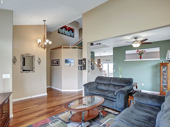 3rd image of 30682 NW Turel Dr